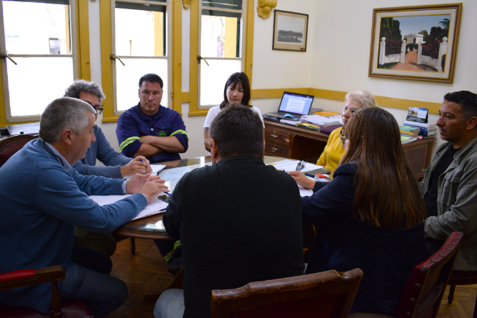 Acordaron aumento salarial para el personal municipal de Chascomús