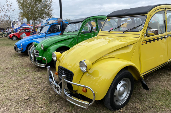 Hoy: Encuentro de Citroën en el Parque de La Esperanza