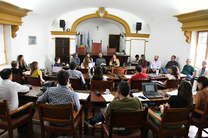 Funcionarios municipales informaron a concejales sobre el proyecto de Presupuesto 2025