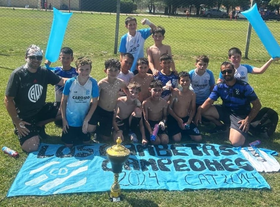 Final chascomunense: Deportivo se consagra campeón del “Torneo Amistad 2014” tras vencer a Los Picapiedras