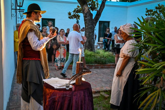 Gran éxito de las visitas guiadas dramatizadas el último fin de semana en Casa de Casco