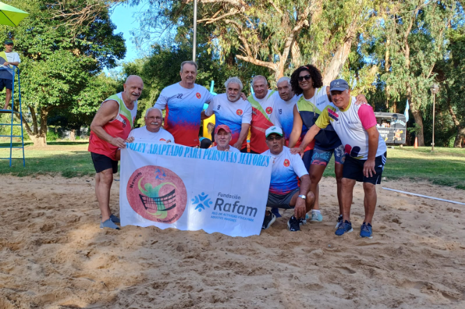 Encuentro de Newcom en el Parque del V Centenario.