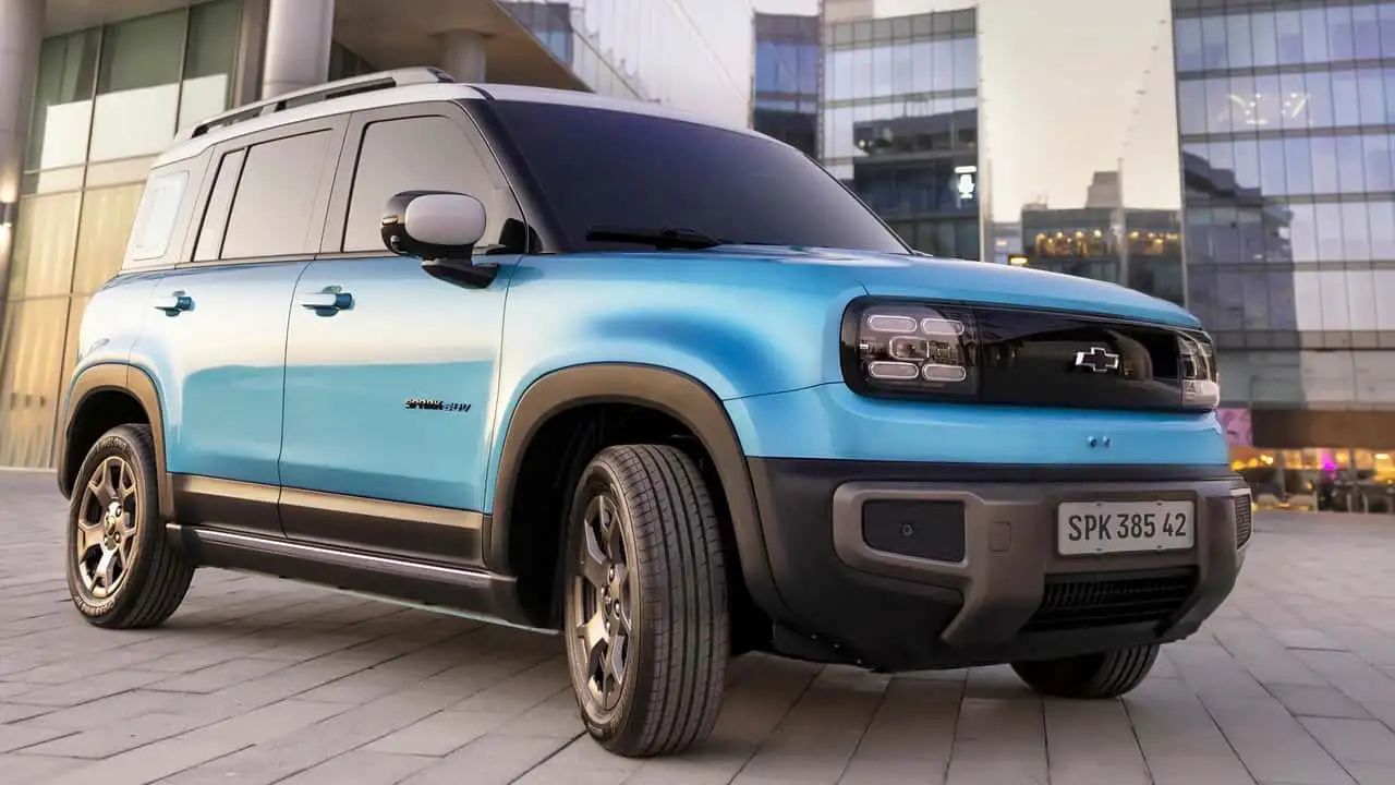 Reglamentan la quita de aranceles para la importación de autos eléctricos e híbridos