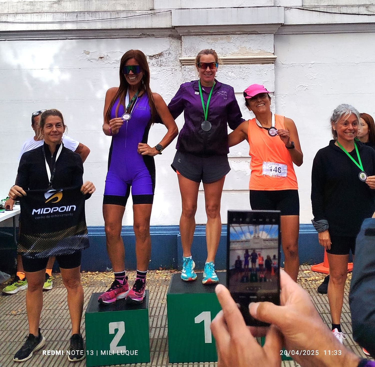 Destacada participación de Mili Luque y sus hijas en la competencia “5KM El Recicle” en La Plata