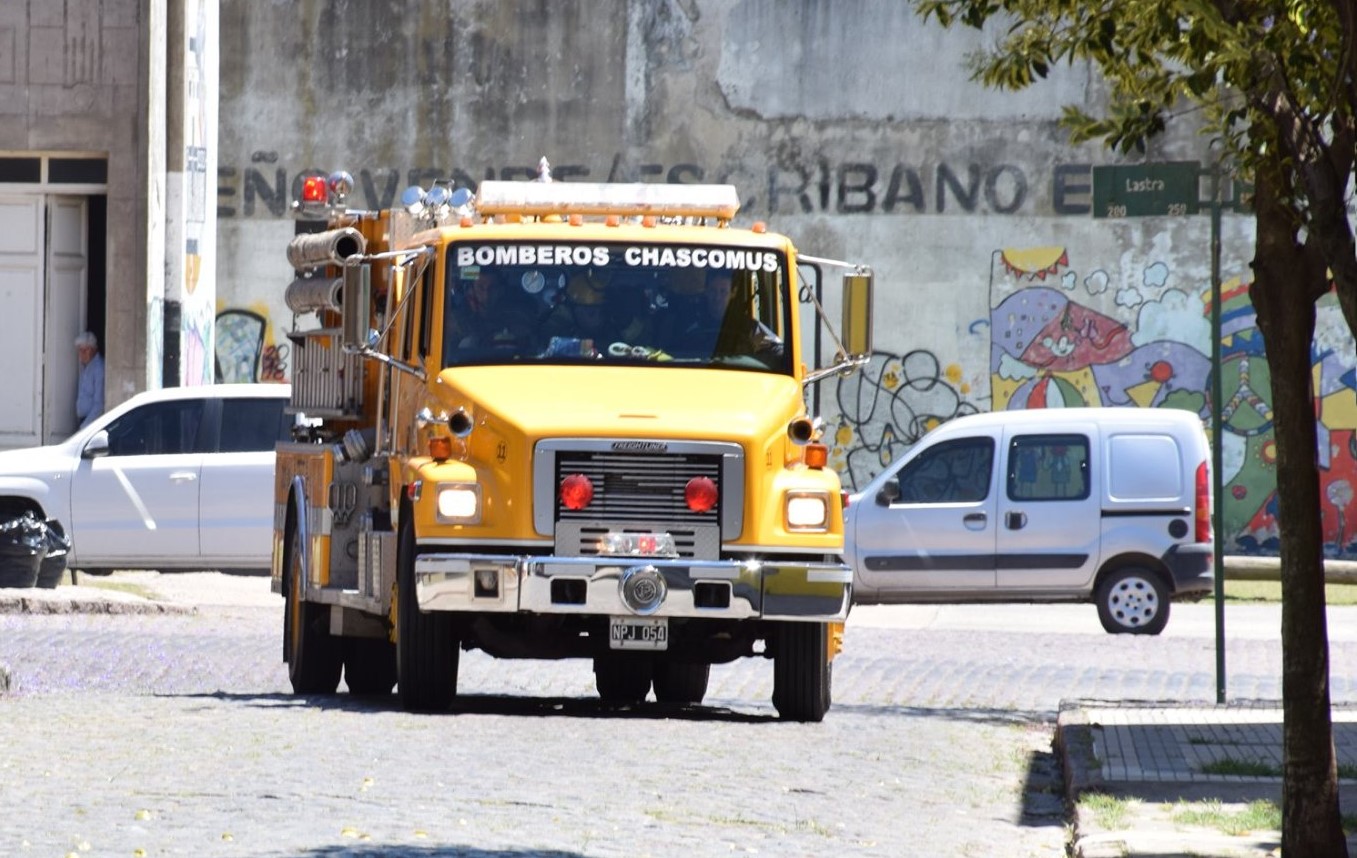 Bomberos de Chascomús asistieron a una persona accidentada en el Camino de Circunvalación