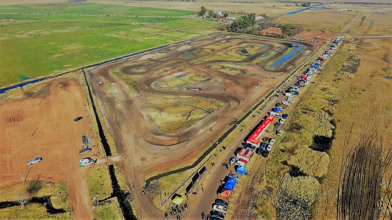 Dolores inaugura una flamante pista de Motocross y ATV: Nueva oportunidad para amantes de los fierros en la región