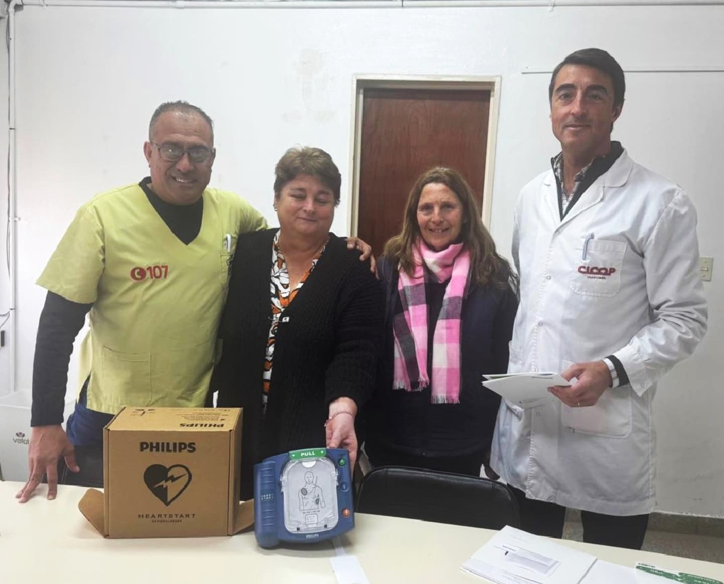 La Cooperadora del Hospital Municipal adquiere un desfibrilador para mejorar la atención de emergencia