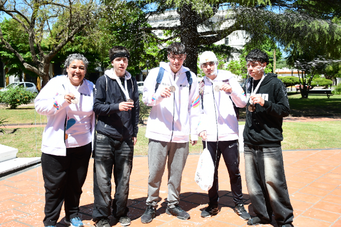 Inolvidable experiencia de la delegación local en las finales de los Juegos Bonaerenses