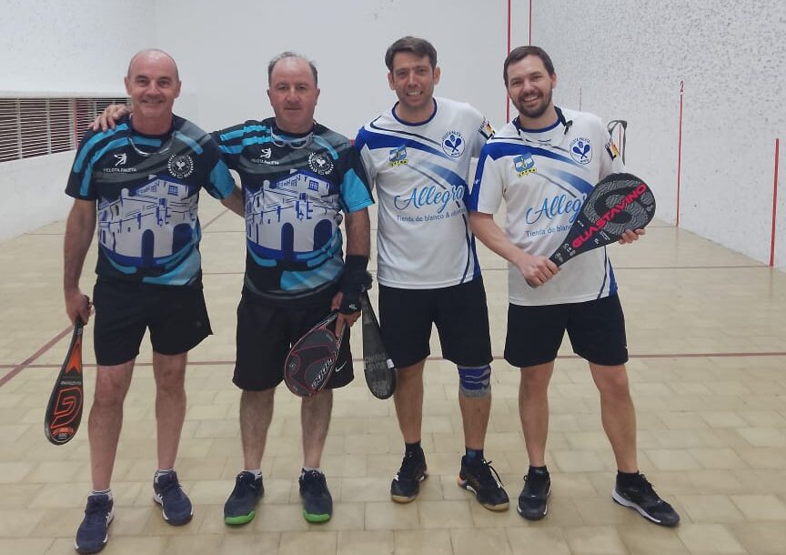 Parejas del Club de Pelota buscan meterse en las definiciones provinciales