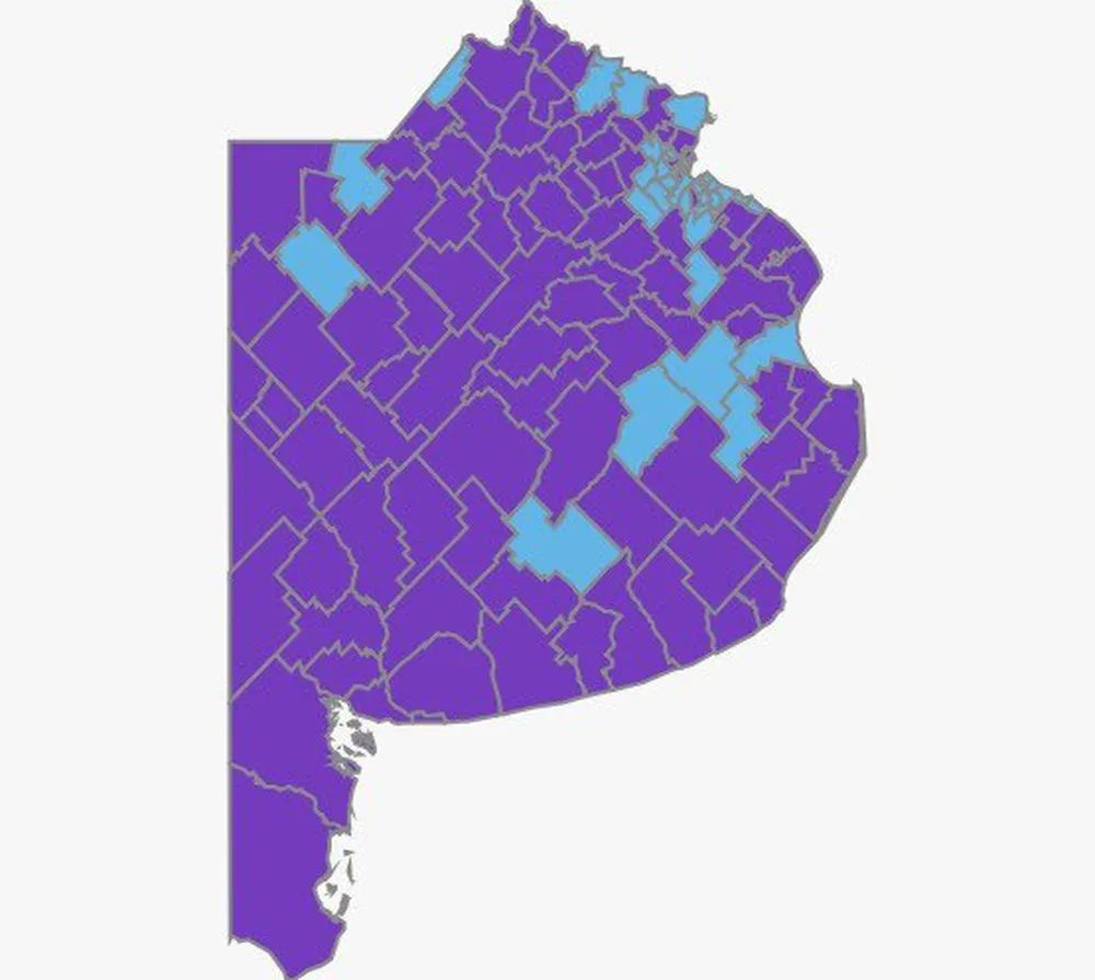 El mapa, pintado de violeta: LLA ganó en 99 de los 135 distritos bonaerenses