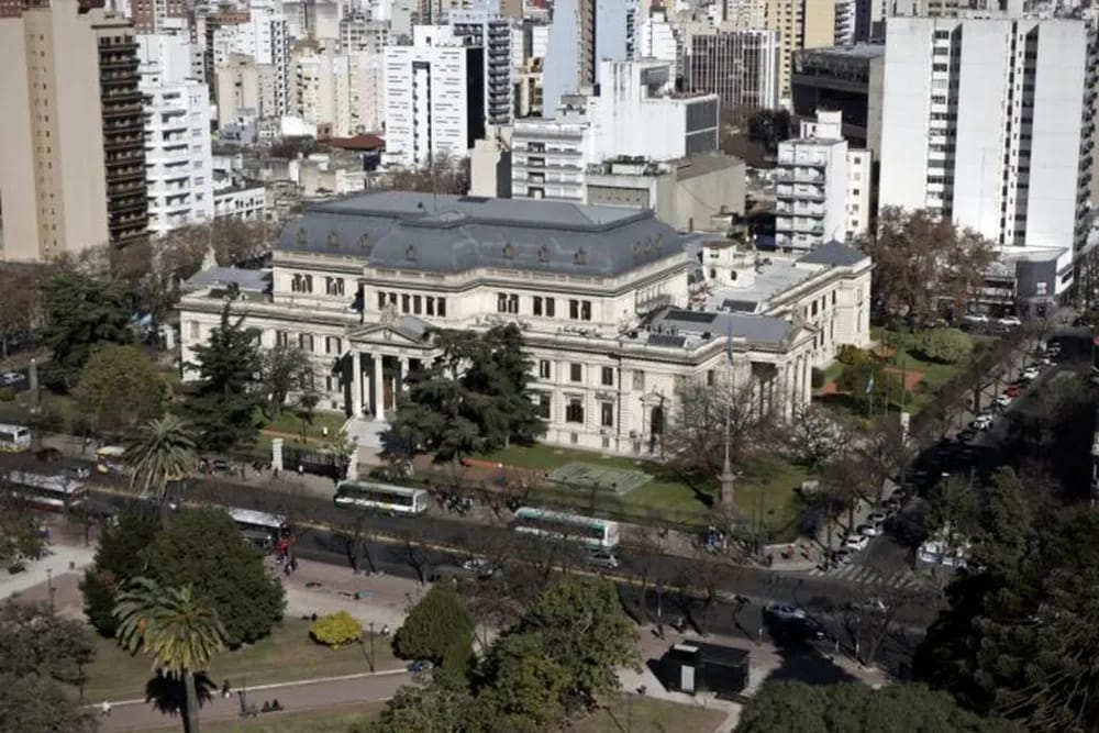 La Legislatura bonaerense, en el centro de la ciudad de La Plata.