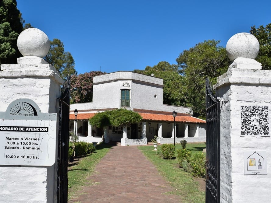 Entrada Museo Pampeano de la ciudad de Chascomús
