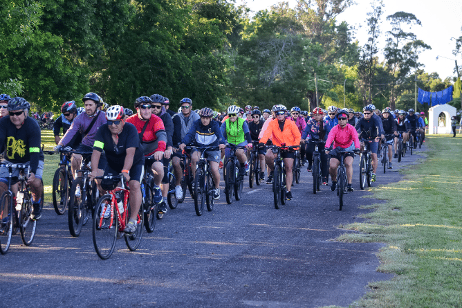 Peregrinación ciclística en Chascomús