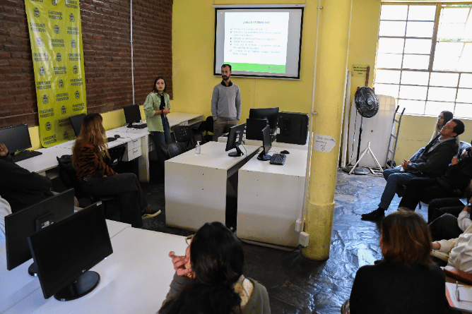Se realizó la Charla–Taller sobre Formalización de Emprendimientos