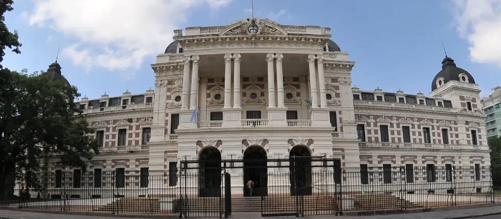La Casa de Gobierno de la Provincia de Buenos Aires.