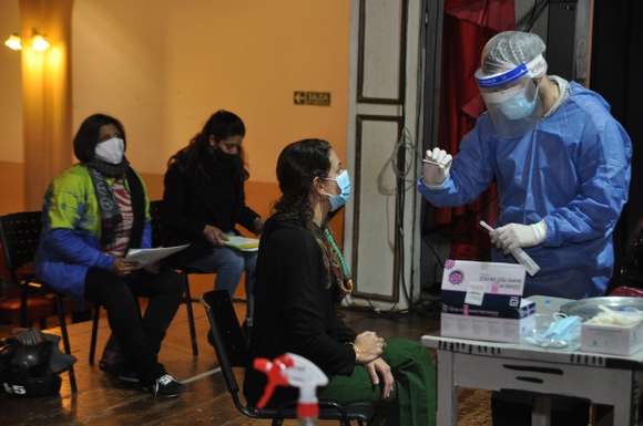Capacitaron a los operadores territoriales que realizarán testeos rápidos de Covid-19 en escuelas de Chascomús
