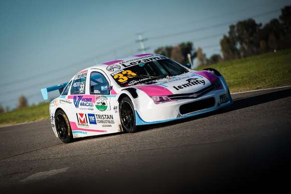 La lezamense Valentina Funes terminó en el noveno lugar en el Top Race Junior