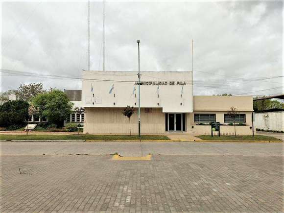 Trabajadores y jubilados de la Municipalidad de Pila perciben desde hoy sus haberes con aumento