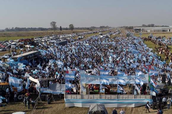“Proclama de San Nicolás”: qué dice el documento con ocho puntos presentado en la protesta
