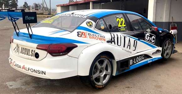 Jornada intensa de pruebas para Juan José Gárriz y el FDC Motor Sports en el Cabalén