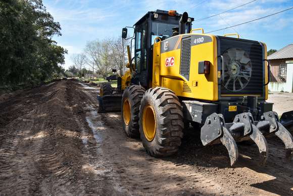 Comenzó la pavimentación de la calle Colombia en Chascomús