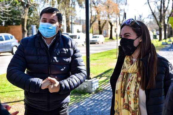 Daniel Arroyo y Marcela Passo visitaron Chascomús y se reunieron con emprendedores y artesanos locales