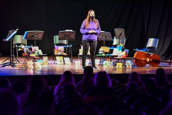 Julieta Spina: “trabajamos para que todos los niños puedan tener acceso a bienes culturales y disfrutar de espectáculos para toda la familia”