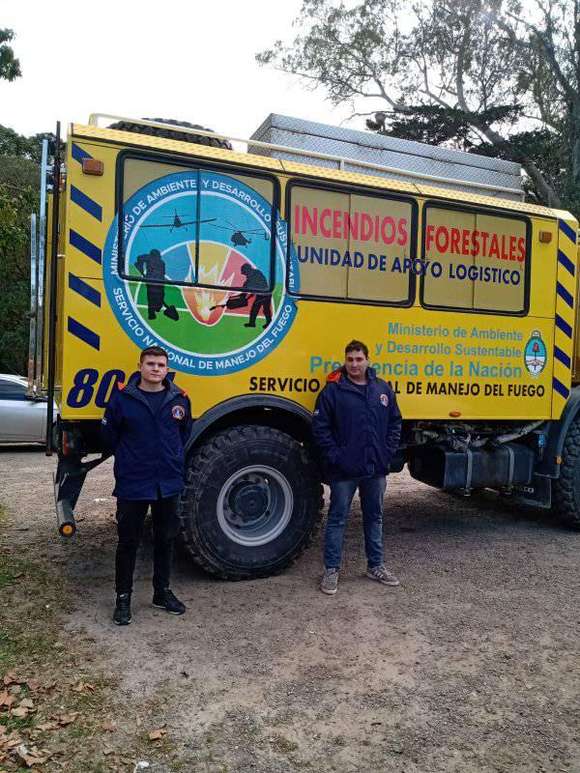 Bomberos de Chascomús en capacitación semi profesional sobre incendios forestales