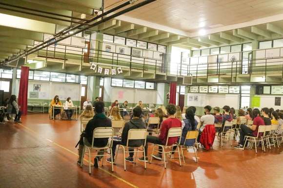 Debate de candidatos en escuelas secundarias de Ranchos en el marco del “Voto Joven”