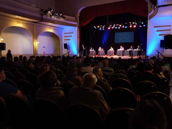 Ayer en Chascomús se realizó el debate de candidatos a concejales