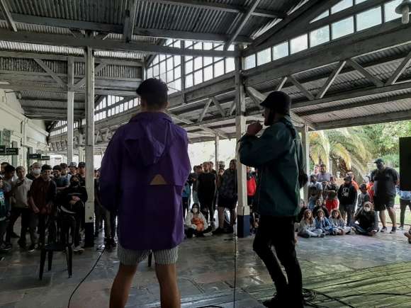 Se desarrollará hoy la final de la competencia de Freestyle en el teatro Brazzola