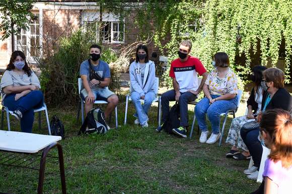 Los nuevos ingresantes recibieron las llaves de la Residencia Universitaria de Chascomús en la ciudad de La Plata