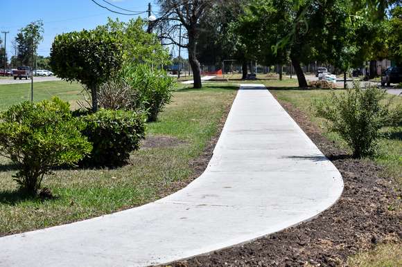 Dos empresas locales interesadas en la construcción de bicisendas en Scalabrini Ortiz