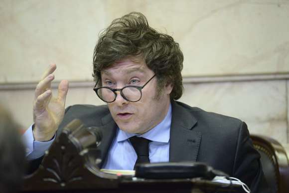 Milei volvió a sortear su sueldo como diputado: “Esta vez tocó del bando nuestro”