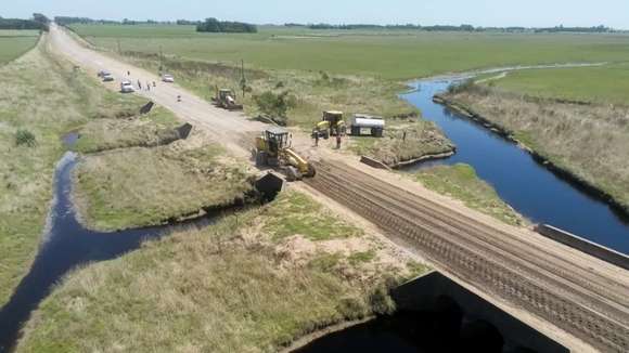 General Paz: Avanzan las obras en la Ruta Provincial N°20