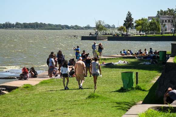 Leandro Otondo: “Chascomús se disfruta todo el año, no solamente en la temporada de verano”