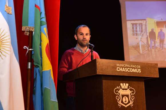 “El compromiso de UXCH es con la educación, es con el plan fines y siempre lo ha sido”
