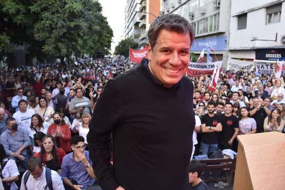 Manes se lanzó a la presidencia: “Vamos a construir una mayoría para Gobernar”