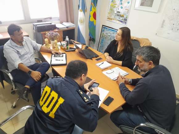 Reunión en nuestra ciudad para prevenir delitos de “ciberseguridad”