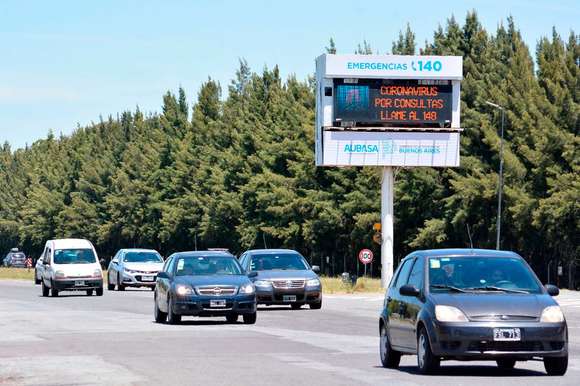 Intenso tránsito y demoras en rutas bonaerenses por el fin de semana largo