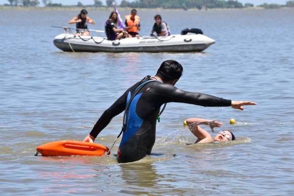 Se realizará una clínica gratuita de salvamento acuático deportivo en Chascomús