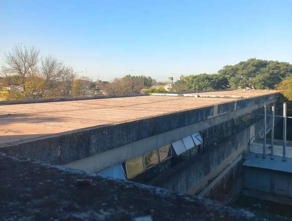 Cambios de cubierta y ampliación en escuelas de Chascomús