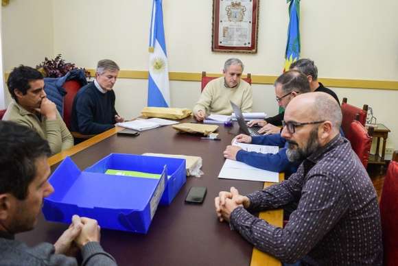 Dos empresas interesadas en la construcción de la primera etapa de la cloaca máxima en Chascomús