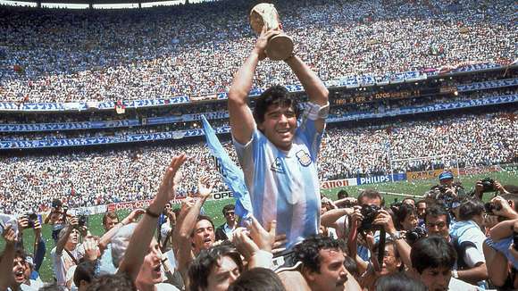 La camiseta de Diego Maradona en la final de México ’86 vuelve a manos argentinas