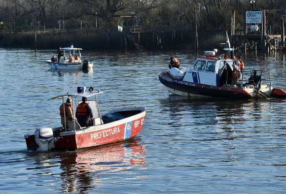 Tragedia en el Río Luján: volvían en bote de trabajar y una lancha les pasó por encima