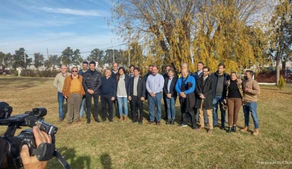 El grupo de los Once Intendentes de la quinta sección repudió el ataque a la Vicepresidenta