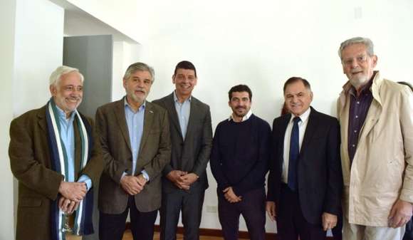 Presentan empresa nacional para el proceso de industrialización del cannabis medicinal