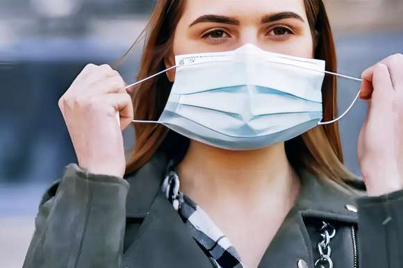 Desde la Provincia recomendaron volver a usar barbijos en lugares cerrados