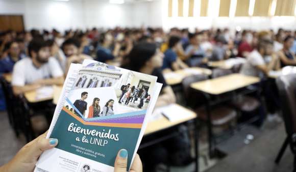 Finalizó la inscripción: la UNLP recibirá el año próximo cerca de 34 mil ingresantes