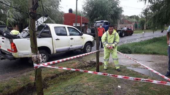 Intenso trabajo del área de defensa civil tras el temporal del domingo en Chascomús
